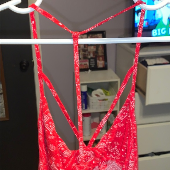 red patterned tank top - Picture 2 of 3